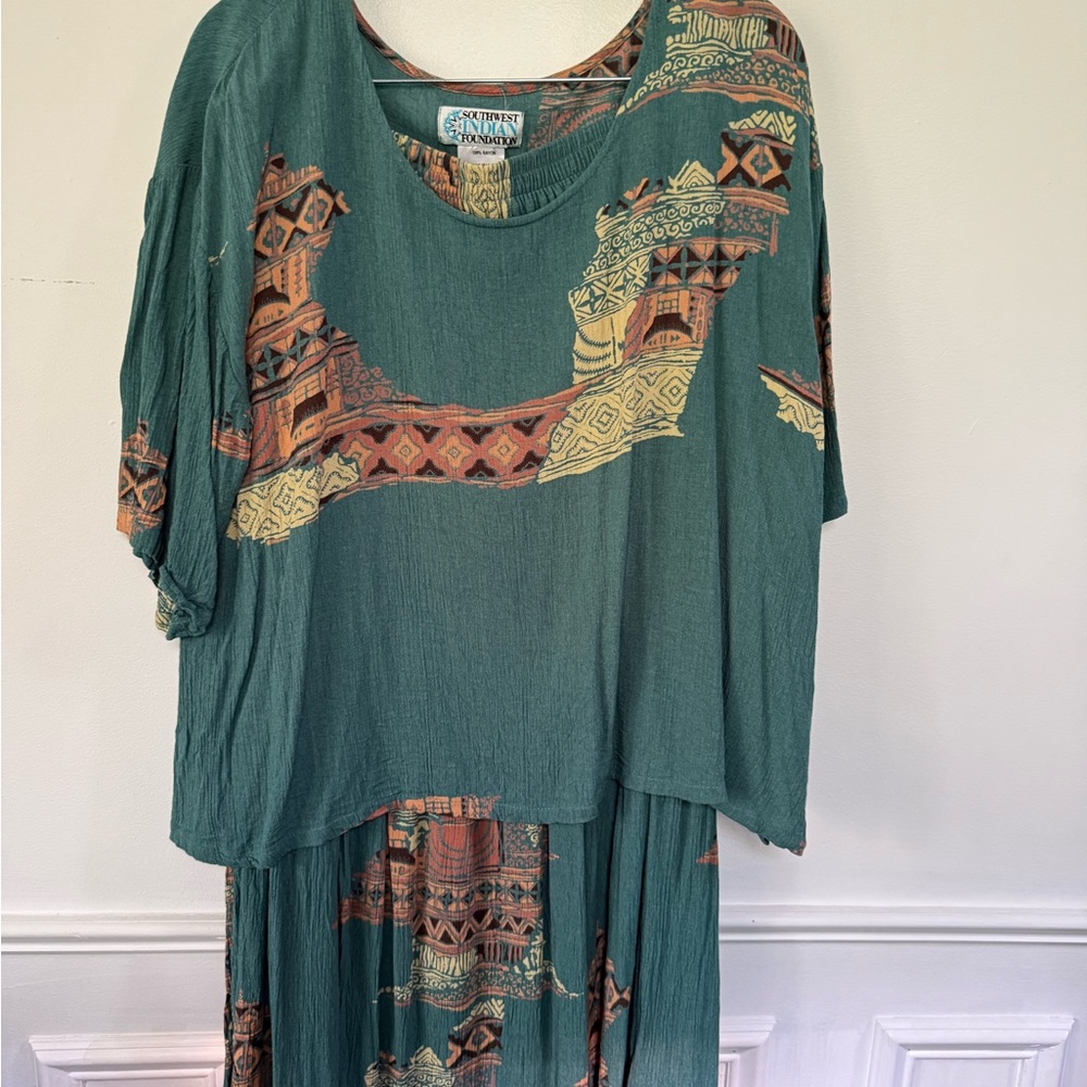 Vintage Green and Orange Patterned Cardigan - Picture 2 of 3
